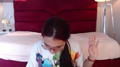 Sara online show from 01/25/25, 04:46