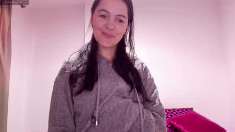 Snapshot of sarasweet_4 chatting on 02/02/26, 09:24 Sara online show from 02/02/26, 09:24