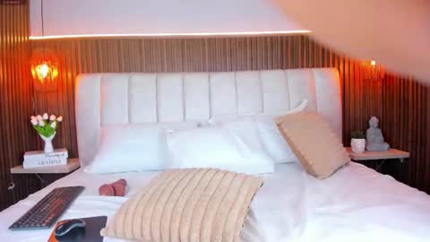 Snapshot of saravega21 chatting on 02/26/26, 04:55 Sara Vega online show from 02/26/26, 04:55