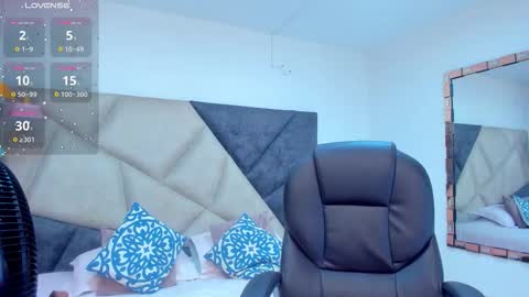      online show from 10/13/25, 06:08