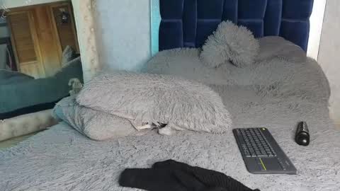 Snapshot of sarawilliamss_ chatting on 01/01/25, 07:10 Sara W online show from 01/01/25, 07:10