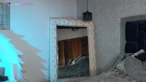 Snapshot of sarawilliamss_ chatting on 02/03/25, 09:39 Sara W online show from 02/03/25, 09:39