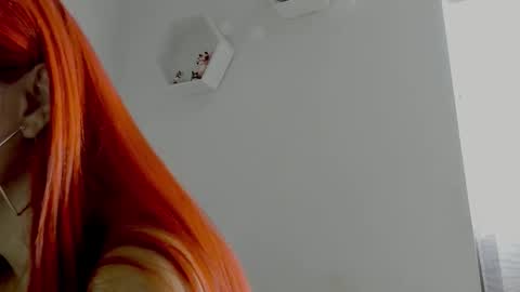 Snapshot of saray2312 chatting on 11/10/25, 08:41 Saray online show from 11/10/25, 08:41