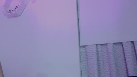 Snapshot of saray2312 chatting on 02/12/26, 11:33 Saray online show from 02/12/26, 11:33