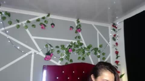 saray_hot202cl online show from 12/13/24, 11:50