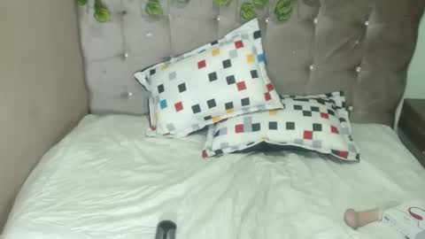 saray_hot202cl online show from 12/29/24, 08:55