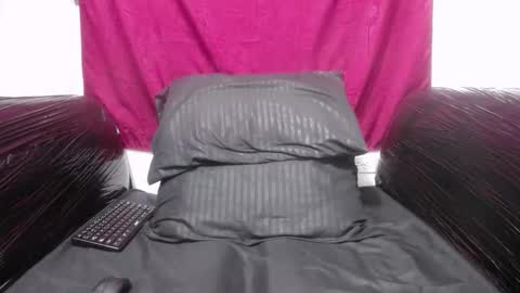 Snapshot of saraykalath chatting on 02/23/26, 03:53 sara online show from 02/23/26, 03:53