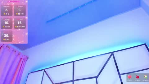 Snapshot of sarayroyse chatting on 01/07/25, 07:17 Saray online show from 01/07/25, 07:17