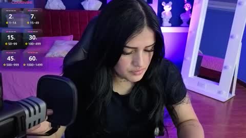 Snapshot of sari_belle chatting on 02/06/26, 09:18 Sari online show from 02/06/26, 09:18