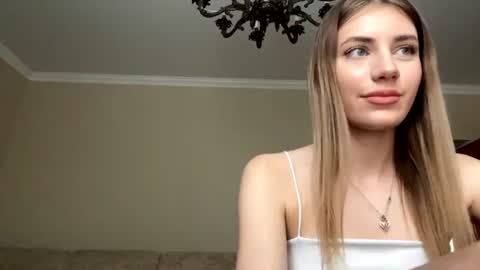 Snapshot of sarigerla chatting on 07/15/26, 03:39 sarigerla online show from 07/15/26, 03:39