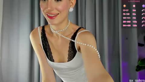 Your Selena 3 online show from 06/13/26, 02:20
