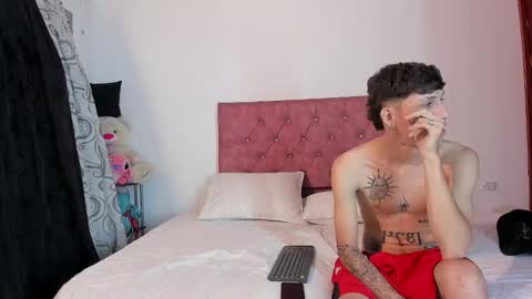 Snapshot of sarita_alexis chatting on 02/10/26, 06:12 SARIYA Y ALEXIS online show from 02/10/26, 06:12