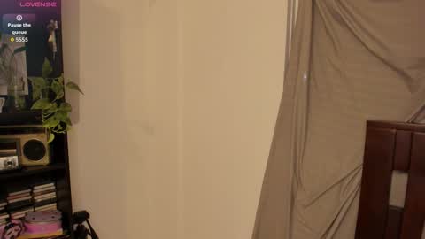 Snapshot of sarita_bibbies18 chatting on 02/24/26, 05:05 sarita_bibbies18 online show from 02/24/26, 05:05