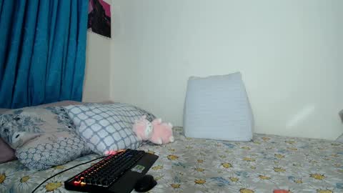 Snapshot of sarita_hornet chatting on 04/03/26, 11:36 sarai online show from 04/03/26, 11:36