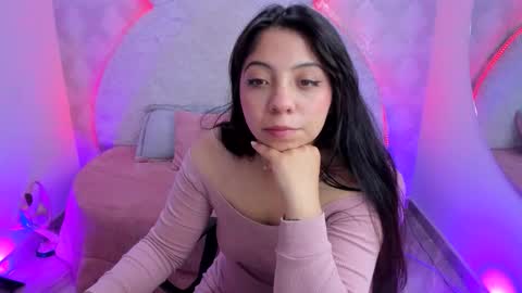 Snapshot of sarita_jane chatting on 11/21/25, 03:49 Sara online show from 11/21/25, 03:49