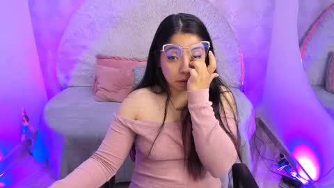 Snapshot of sarita_jane chatting on 04/09/26, 06:19 Sara online show from 04/09/26, 06:19