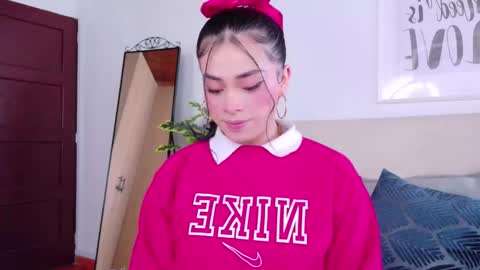 Sara online show from 12/13/25, 08:36