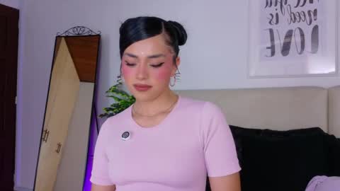 Sara online show from 05/27/26, 11:13