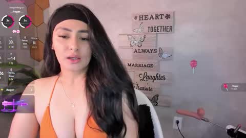 Snapshot of saritas_ chatting on 02/08/26, 10:46 SARA online show from 02/08/26, 10:46