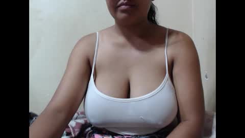 saronette online show from 11/20/25, 05:51