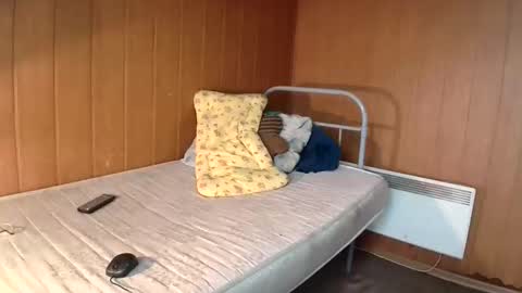 Snapshot of sasalimo chatting on 10/26/25, 10:21 sasalimo online show from 10/26/25, 10:21