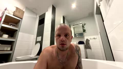 Men37 online show from 10/22/25, 03:12