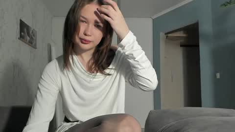 Snapshot of sasha_bell_ chatting on 01/20/25, 03:37 Sasha online show from 01/20/25, 03:37