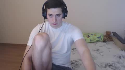 Snapshot of sasha_calvin chatting on 10/18/25, 12:28 sasha_calvin online show from 10/18/25, 12:28