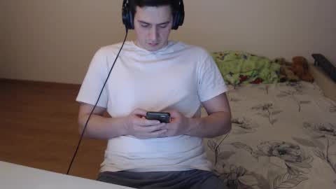 Snapshot of sasha_calvin chatting on 11/02/25, 10:12 sasha_calvin online show from 11/02/25, 10:12