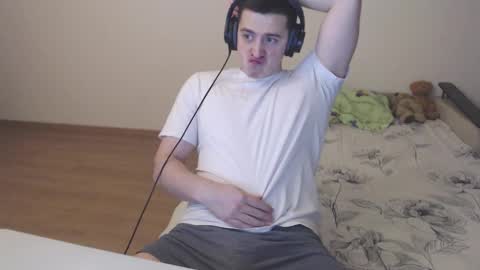 Snapshot of sasha_calvin chatting on 11/25/25, 01:27 sasha_calvin online show from 11/25/25, 01:27