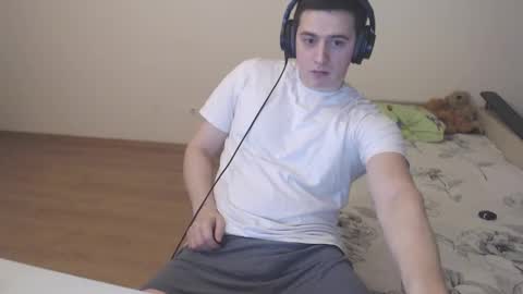 Snapshot of sasha_calvin chatting on 12/18/25, 04:46 sasha_calvin online show from 12/18/25, 04:46