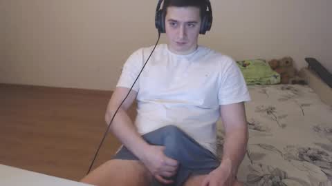 Snapshot of sasha_calvin chatting on 12/20/25, 02:24 sasha_calvin online show from 12/20/25, 02:24