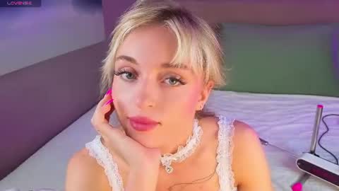 Sasha online show from 06/15/26, 08:44