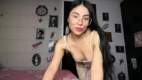sasha_jonne online show from 10/29/25, 02:58