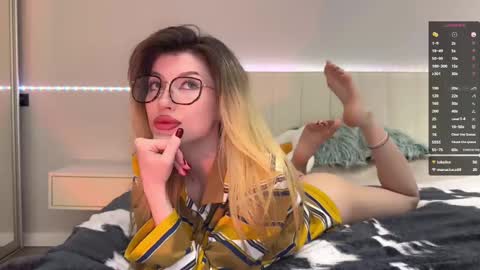 Hi everyone my name is Sasha   online show from 02/14/25, 06:08