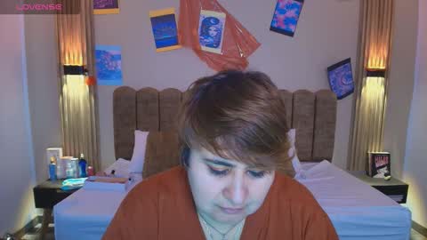 Snapshot of sasharosee2 chatting on 10/02/25, 12:23 S A S H A R O S E online show from 10/02/25, 12:23