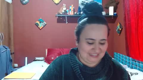 Snapshot of sasharosee2 chatting on 10/07/25, 02:14 S A S H A R O S E online show from 10/07/25, 02:14