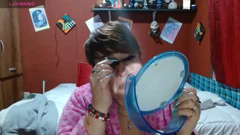 Snapshot of sasharosee2 chatting on 10/08/25, 12:14 S A S H A R O S E online show from 10/08/25, 12:14