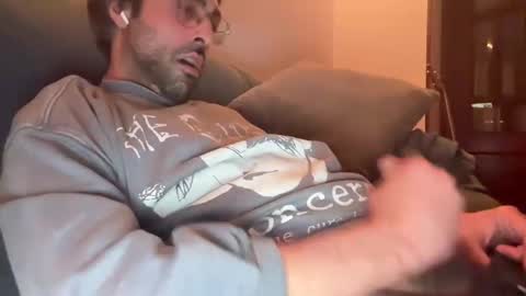 Snapshot of sashax89 chatting on 02/16/25, 12:19 sashax89 online show from 02/16/25, 12:19