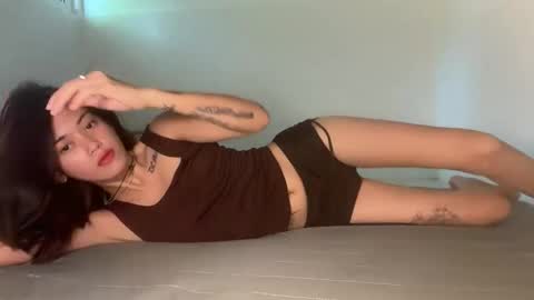 Snapshot of sashi_kaye chatting on 03/05/26, 04:19 sashi_kaye online show from 03/05/26, 04:19