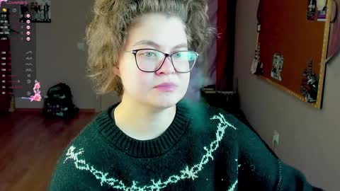 Snapshot of sashy_way chatting on 12/14/24, 07:14 .Alexandra online show from 12/14/24, 07:14