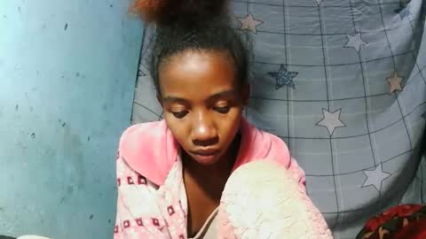 sasivia08 online show from 05/05/26, 01:57