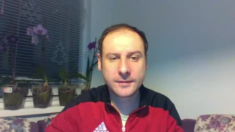 Snapshot of sasko877 chatting on 02/19/25, 05:27 sasko877 online show from 02/19/25, 05:27