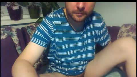 Snapshot of sasko877 chatting on 09/10/25, 11:49 sasko877 online show from 09/10/25, 11:49