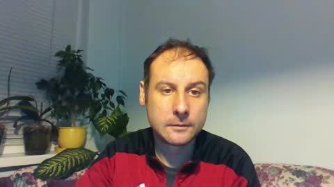 Snapshot of sasko877 chatting on 11/19/25, 08:20 sasko877 online show from 11/19/25, 08:20