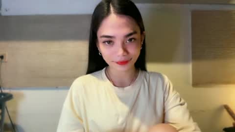 Snapshot of sassy_keath chatting on 07/19/26, 02:21 Keath online show from 07/19/26, 02:21
