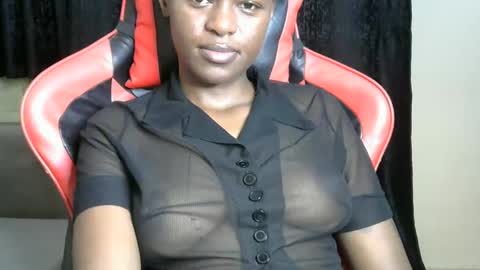 Snapshot of sassy_lyne chatting on 03/29/26, 06:24 sassy_lyne online show from 03/29/26, 06:24