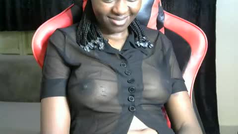 Snapshot of sassy_lyne chatting on 04/14/26, 06:52 sassy_lyne online show from 04/14/26, 06:52