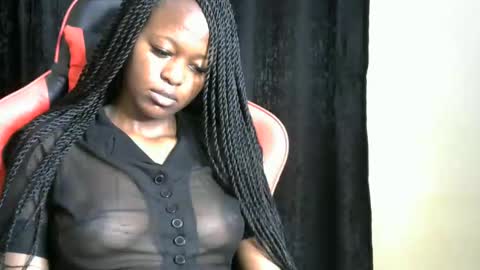 Snapshot of sassy_lyne chatting on 04/26/26, 07:55 sassy_lyne online show from 04/26/26, 07:55