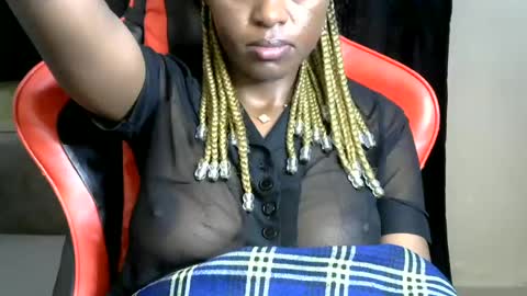 sassy_lyne online show from 06/16/26, 10:23